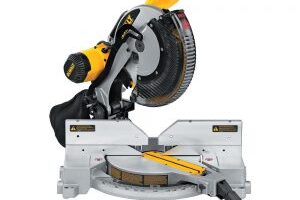 7 ویژگی اره فارسی بر دیوالت DW717XPS